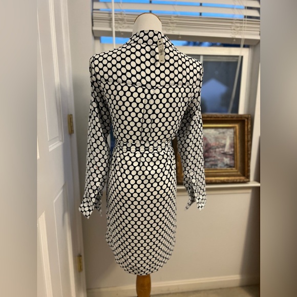 Lot of 4 - Dresses - Picture 2 of 13